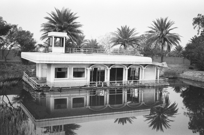 sunken houseboat, Iraq